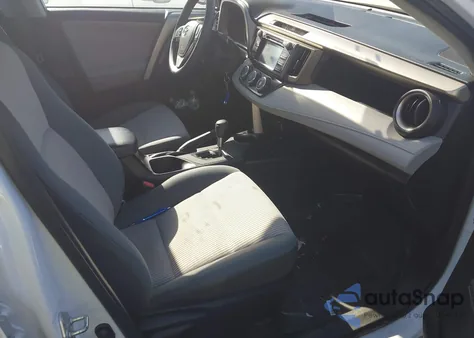 2015 Toyota Rav4 Le z USA, uszkodzony, nr VIN 2T3BFREVXFW247482